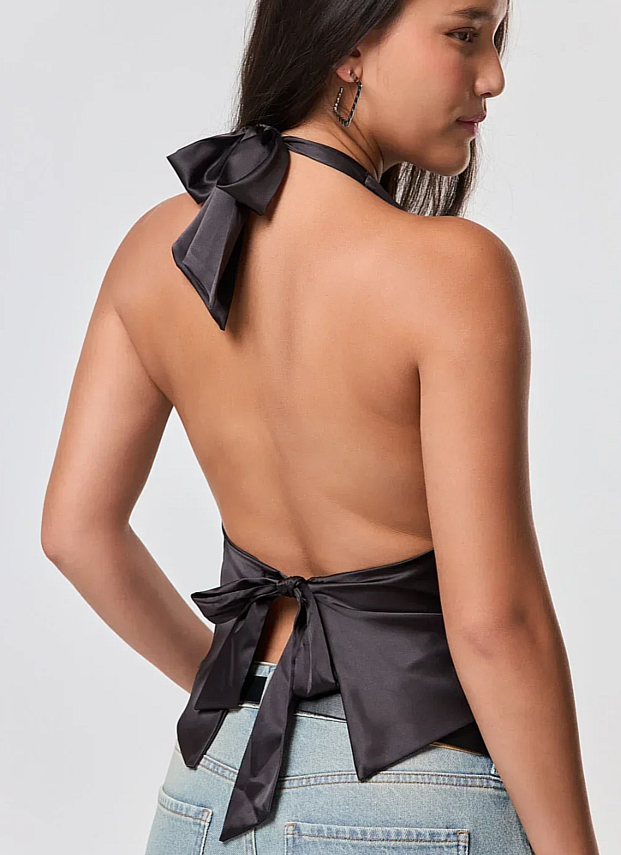 blusa cetim frente única degagê