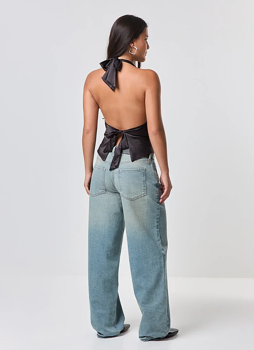 blusa cetim frente única degagê